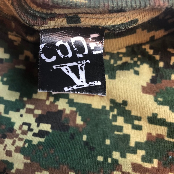 Rare Ferris State University Code V  Camo T Shirt - Picture 4 of 8